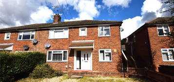 Flat for sale in Ratcliffe Road, Farnborough, Hampshire GU14