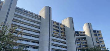 Leoben: Genießen Sie "Penthouse-Feeling" in dieser hochwertig sanierten 3 Zimmer Wohnung mit großzügiger Loggia