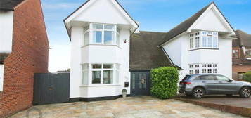 4 bedroom semi-detached house