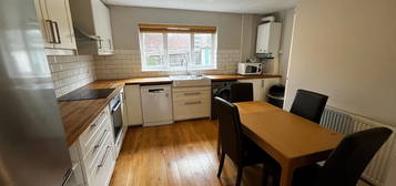 3 bed terraced house to rent