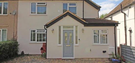 4 bedroom semi-detached house for sale