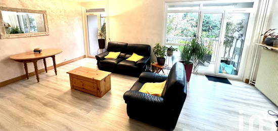 Appartement  à vendre, 5 pièces, 4 chambres, 84 m²