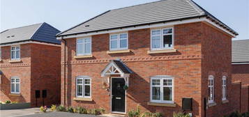 3 bed detached house for sale