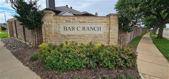 305 Cold Mountain Trl, Fort Worth, TX 76131