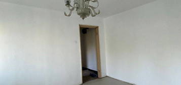 Apartament Rovine etaj 2/4,liber