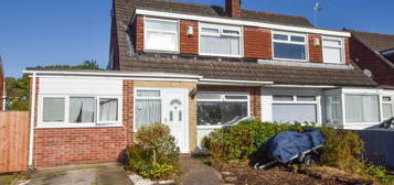 3 bedroom semi-detached house for sale