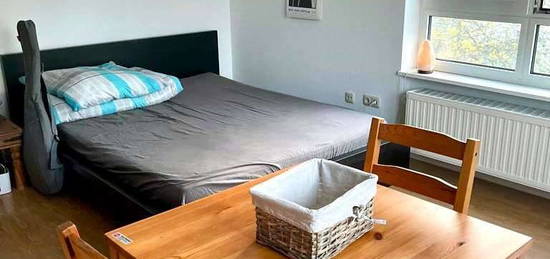 Exklusive möblierte Studiowohnung in Frankfurt am Main