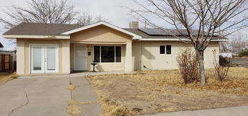 1813 Miracerros Ln, Alamogordo, NM 88310