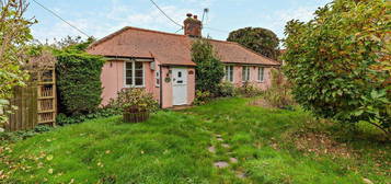 3 bed detached bungalow for sale