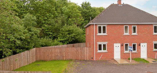 3 bedroom semi-detached house