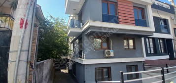 BUCA ADATEPE MAHELLESİNDE 1+1 FULL EŞYALI KİRALIK DAİRE!!