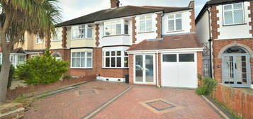 4 bedroom semi-detached house