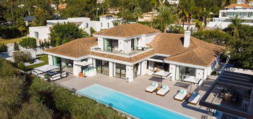 Chalet en calle Copenhague D, Los Naranjos - Las Brisas, Marbella