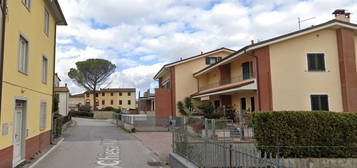 Quadrilocale via della Chiesa XVIII, Sant'Angelo, Lucca