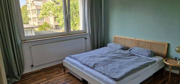 UNTERMIETE Köln Lindenthal: 2-Zimmer Wohnung ca. Nov24-Feb25