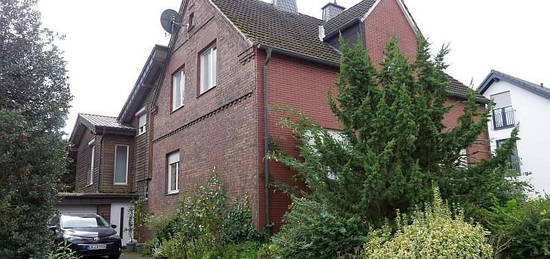 Zweifamilienhaus in Werne mit modernem Anbau  – gute Wohnlage