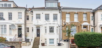 Flat to rent in Denver Road, London N16