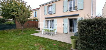 Maison  à vendre, 6 pièces, 4 chambres, 120 m²