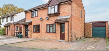 2 bed semi-detached house for sale