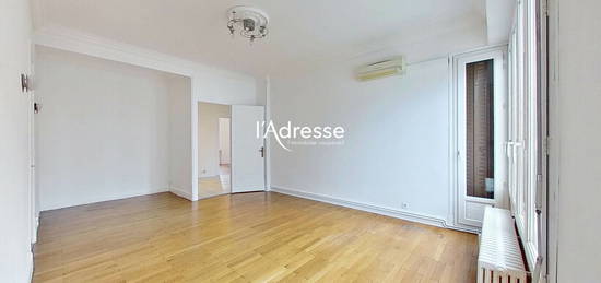 Appartement GRENOBLE - 3-4 pièces - 2 chambres - 88.28 m2 - 2 balcons