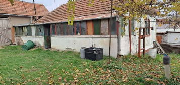 Casa veche cu teren intravilan 2400 mp în Sântelec/ Hidiselu de sus