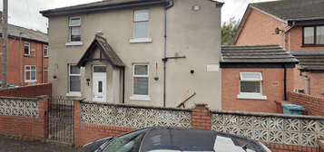 Terraced house to rent in Woodfold Avenue, Manchester M19