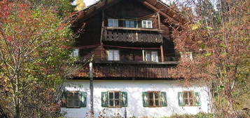 Bauernhaus mit Wirtschaftsgebäude in Stall im Mölltal