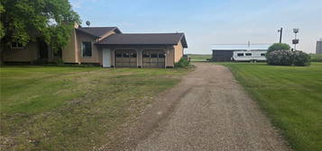 Vranai Acreage, Melville, Saskatchewan