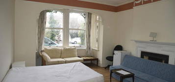 10 bed shared accommodation to rent