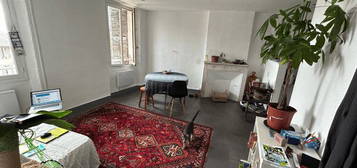 Location appartement 3 pièces 75 m²