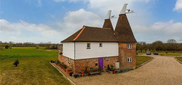 Detached house to rent in Castle Hill Farm, Pearsons Green Road, Brenchley, Kent TN12