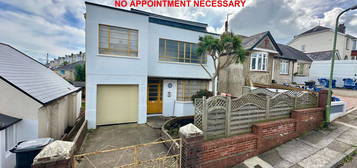 3 bed semi-detached house for sale