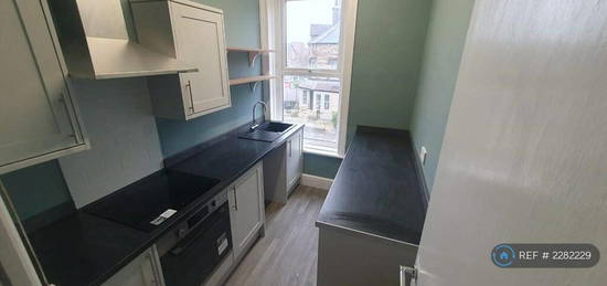 1 bedroom flat