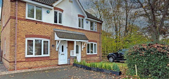 3 bedroom semi-detached house for sale