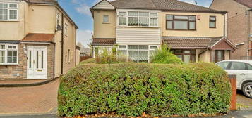 3 bedroom semi-detached house for sale