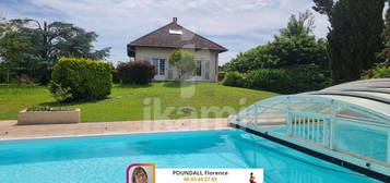 Villa 7 pièces 171 m²