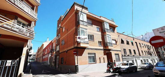 Piso en calle De San Felipe, Castillejos, Madrid