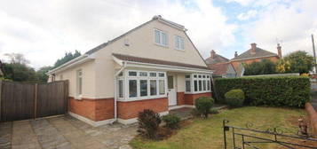 Bungalow to rent in Namu Road, Bournemouth BH9