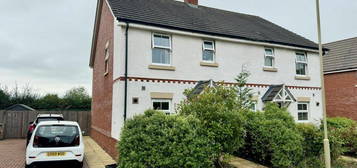 3 bedroom semi-detached house for sale