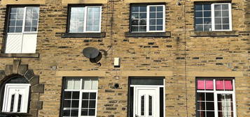 2 bed flat to rent