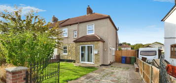 3 bed semi-detached house for sale