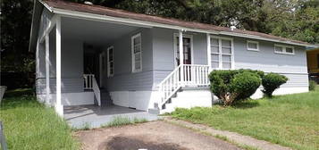 2101 Hamilton Rd, Mobile, AL 36618