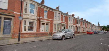 2 bed flat to rent