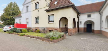 Geräumiges historisches Stadthaus, großer Garten, fester Außenpool in zentraler Lage von Rheine