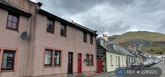 2 bedroom terraced house