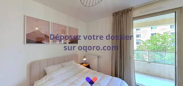 Appartement meublé  à louer, 6 pièces, 5 chambres, 141 m²