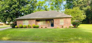 607 Livermore Ave, Carlisle, AR 72024