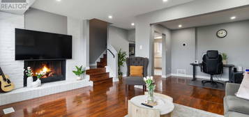 64 - 3345 SILVERADO DRIVE, Mississauga (Mississauga Valleys), Ontario