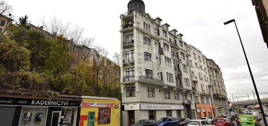 Byt 2+kk, 46 m², Praha, 130 00