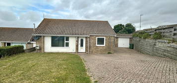 Bungalow to rent in Norman Close, Bishopstone, Seaford BN25